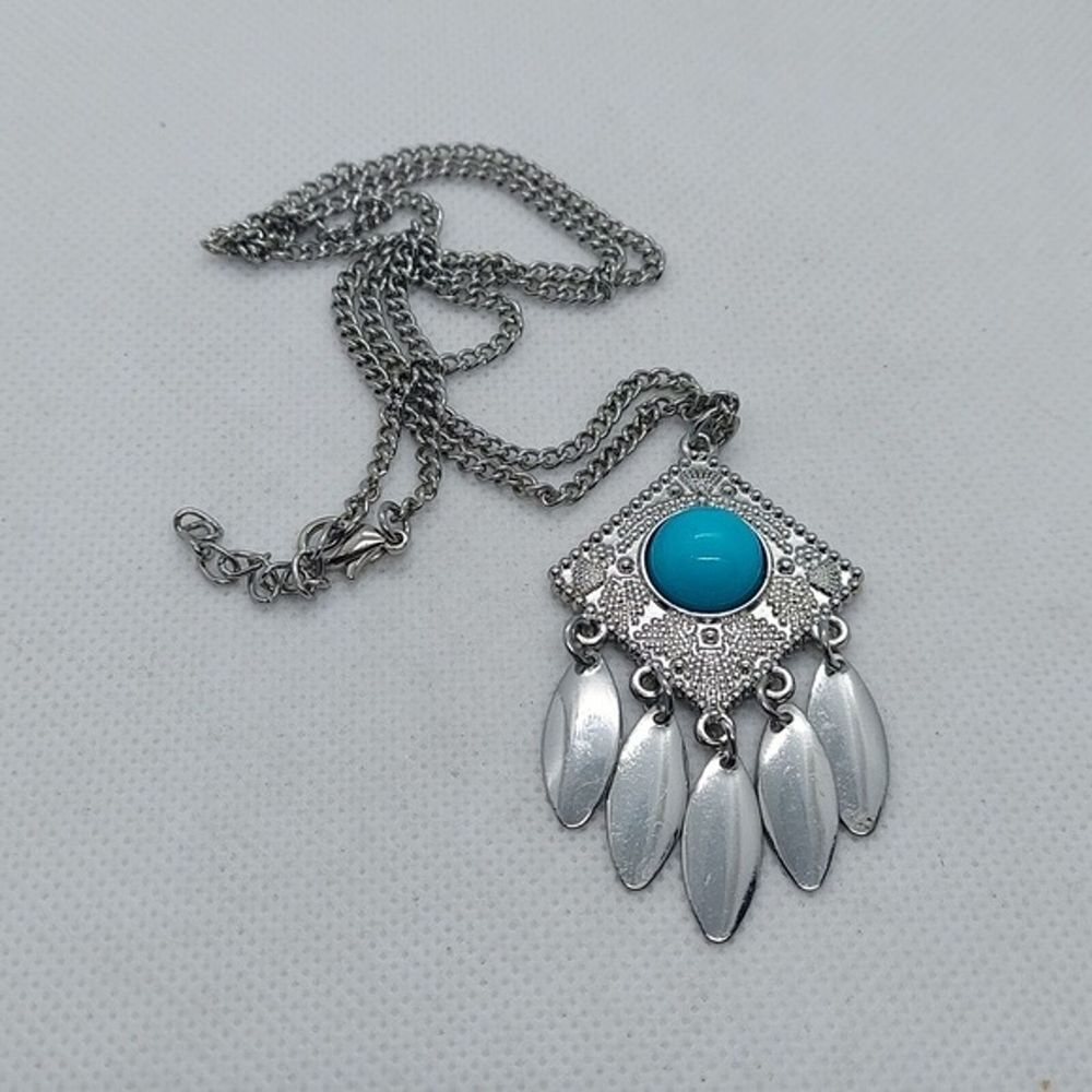 Silver tone faux turquoise dangles necklace
